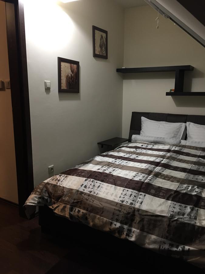 Vml Premium Apartman Mosonmagyaróvár Eksteriør billede